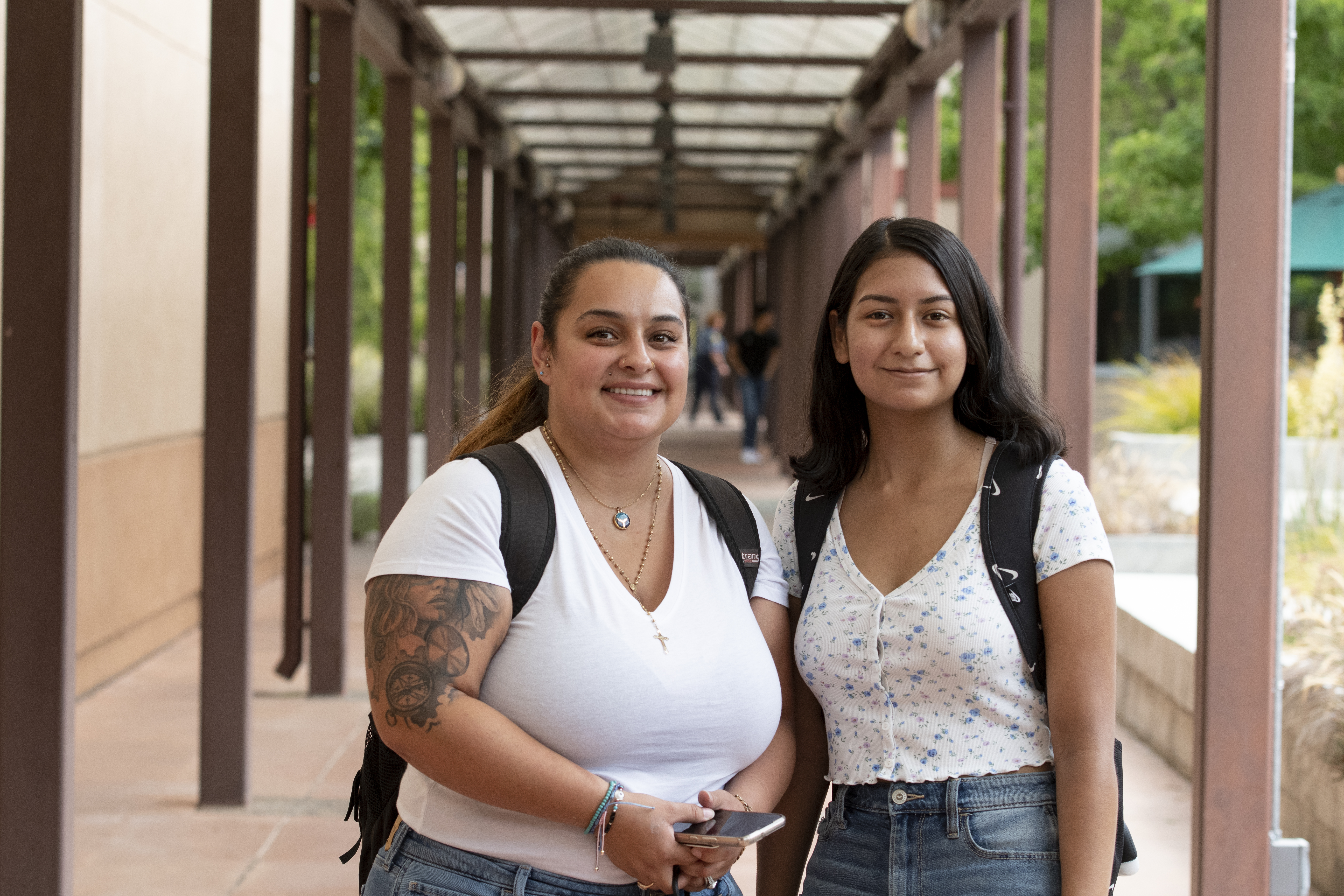 Students walking on campus at SRJC Petaluma